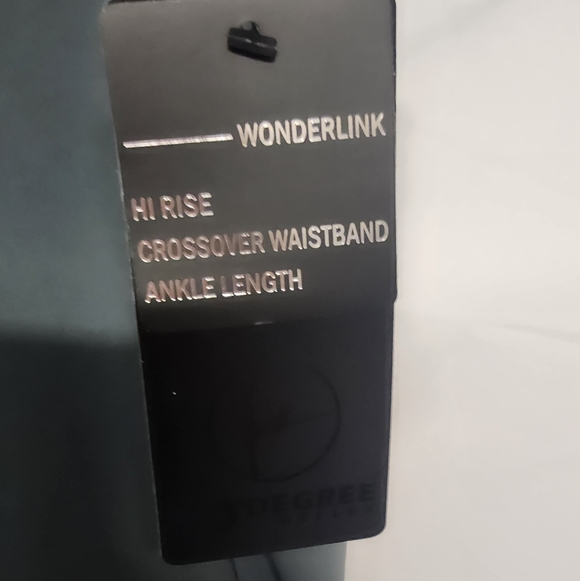 Green High-Waisted Leggings - Picture 2 of 6